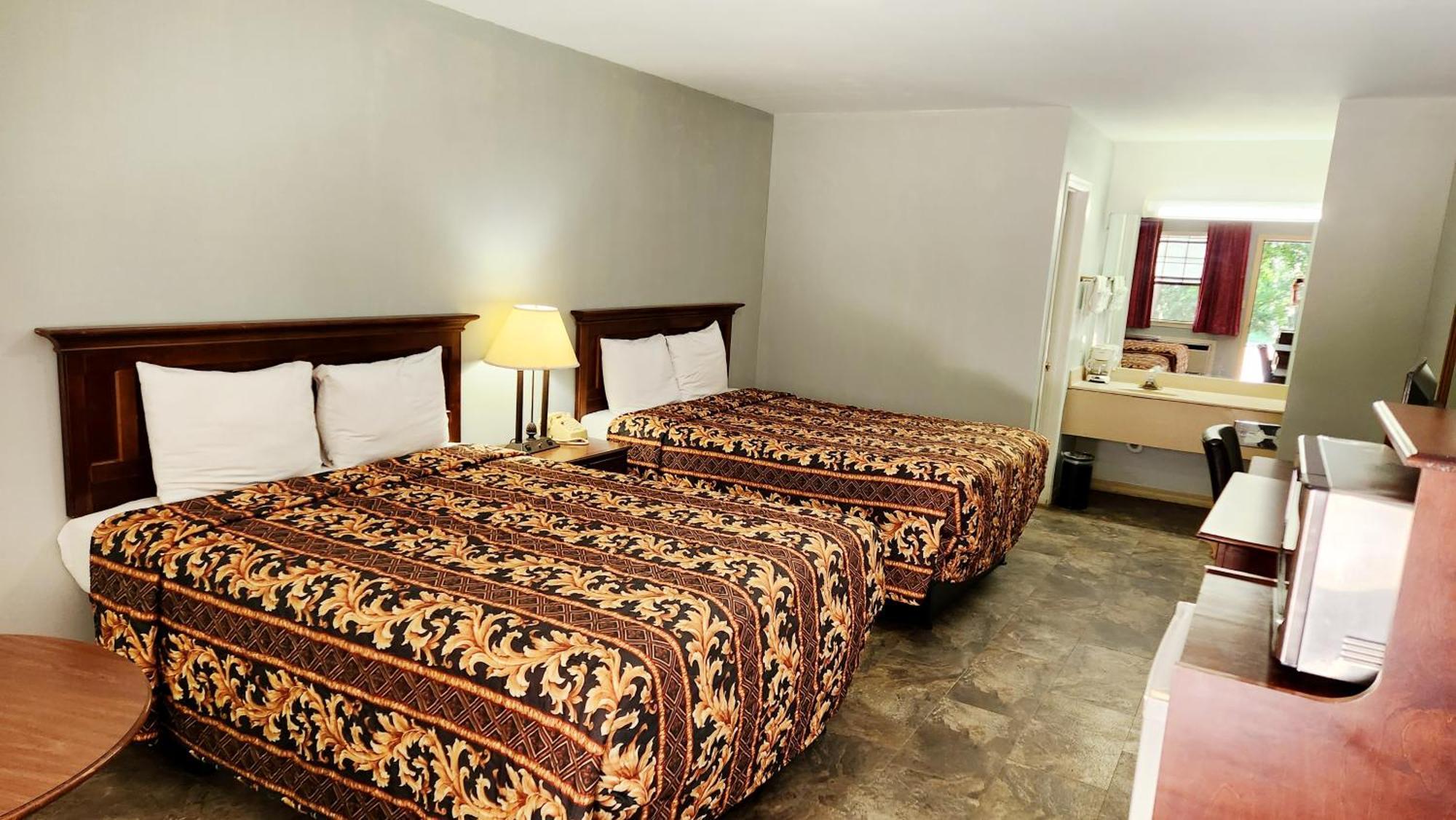 Swiss Village Inn Eureka Springs Ngoại thất bức ảnh